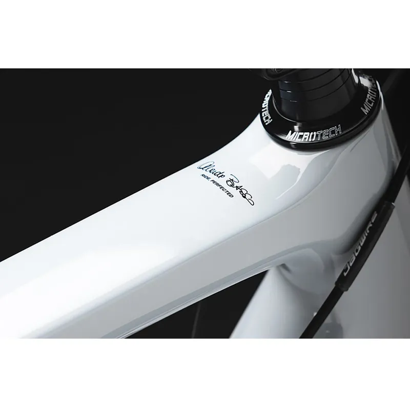 Basso Venta Disc 105 11x MCT Stone Grey Road Bike-1