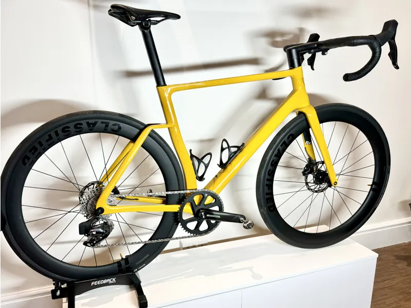 Vielo + Classified R+1 Road Bike SRAM Force 22 Spd eTap - Quarq - Mustard - L-6