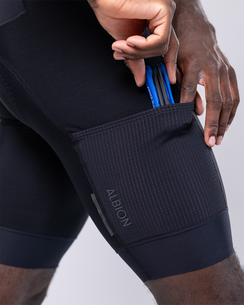 Men's Thermal Pocket Bib Shorts in Black-2
