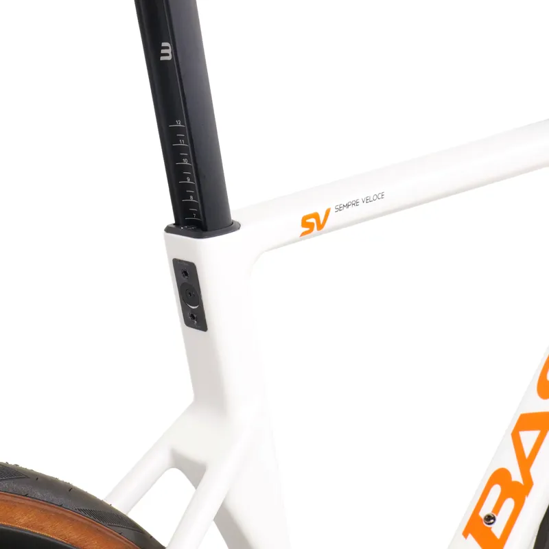 Basso SV Ultegra Di2 Road Bike in White-4