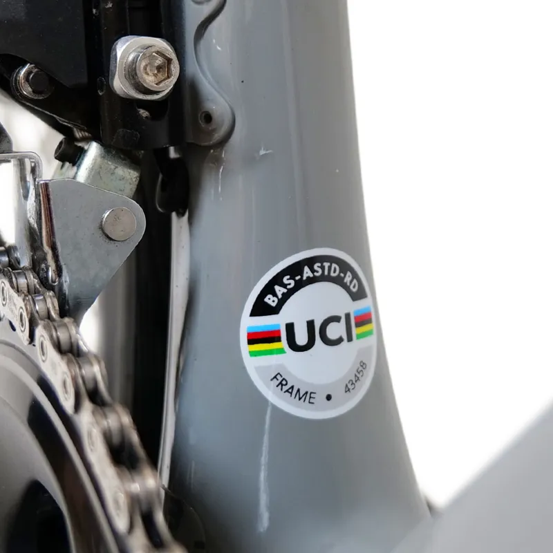 Basso Astra 105 Di2 Aksium Asphalt Grey Road Bike -5