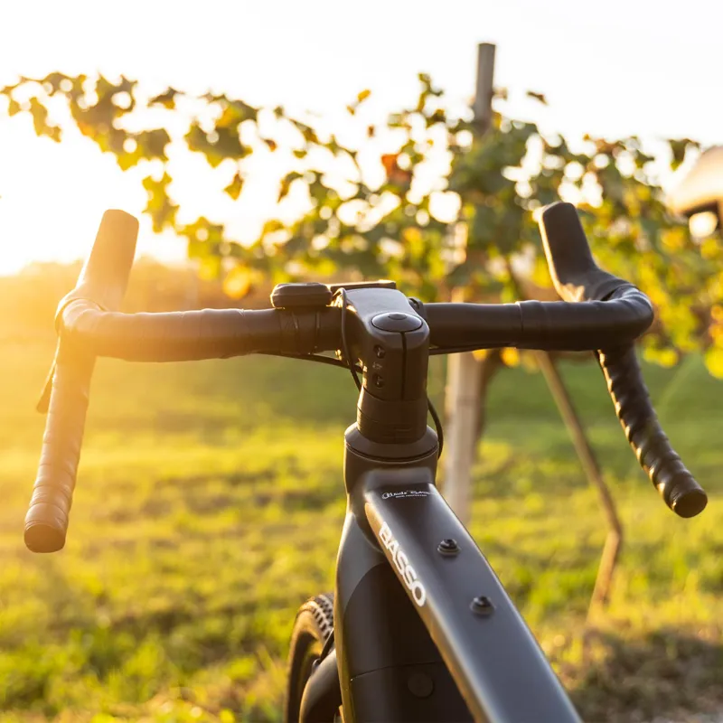 Basso Vega Alu Gravel GRX E- Bike in Black-6