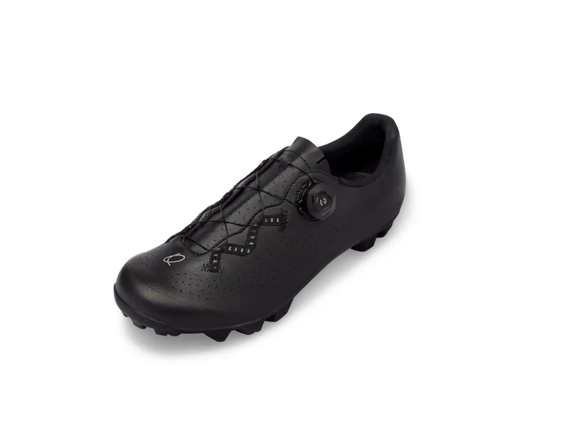 Quoc Escape MTB shoes in Black